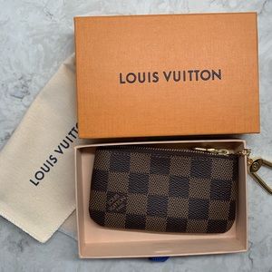 SOLD: Louis Vuitton Key Pouch